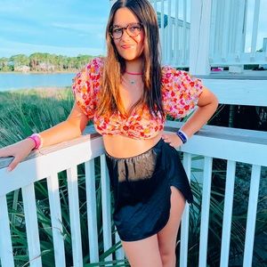 Meet your Posher, Brittnie